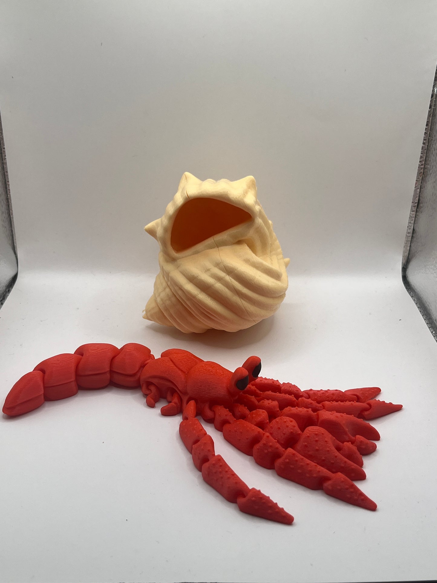Articulated Hermit Crab