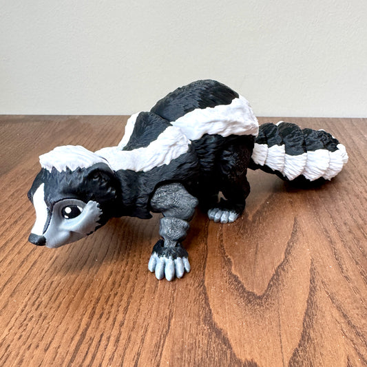 Articulated Skunk