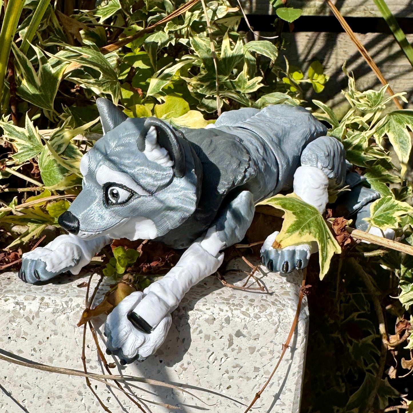 Articulated Wolf